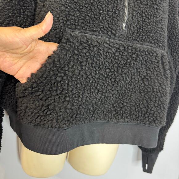 Lululemon Scuba Oversized Sherpa 1/2 Zip Black Fleece Sweatshirt Sz M/L - Picture 7 of 13